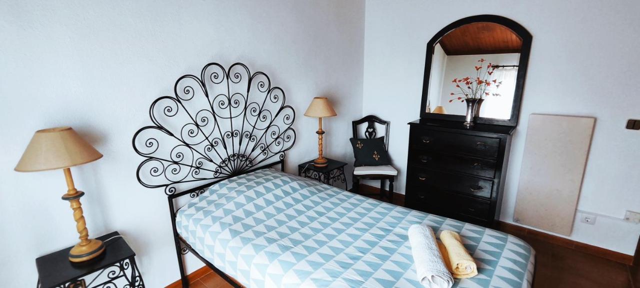 Fountain Of Happiness Hotel Obidos Exterior photo
